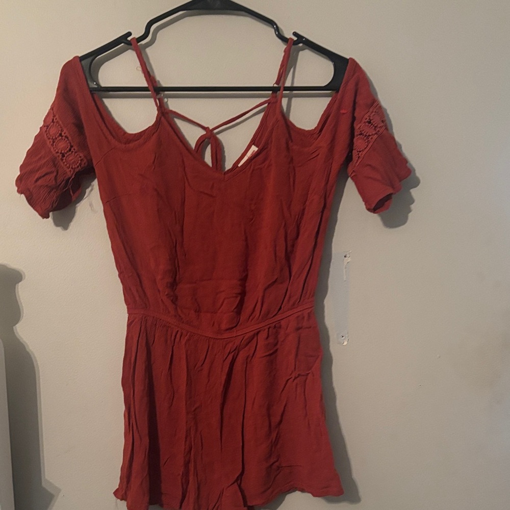 Mossimo Supply Co. Rust Red V-Neck Top with Strappy Back
